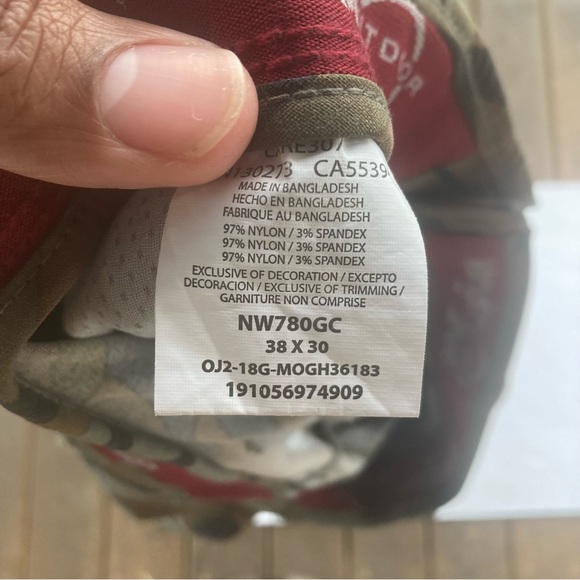 Camo Wrangler OutDoor Pants Sz 38-30. - Picture 3 of 3